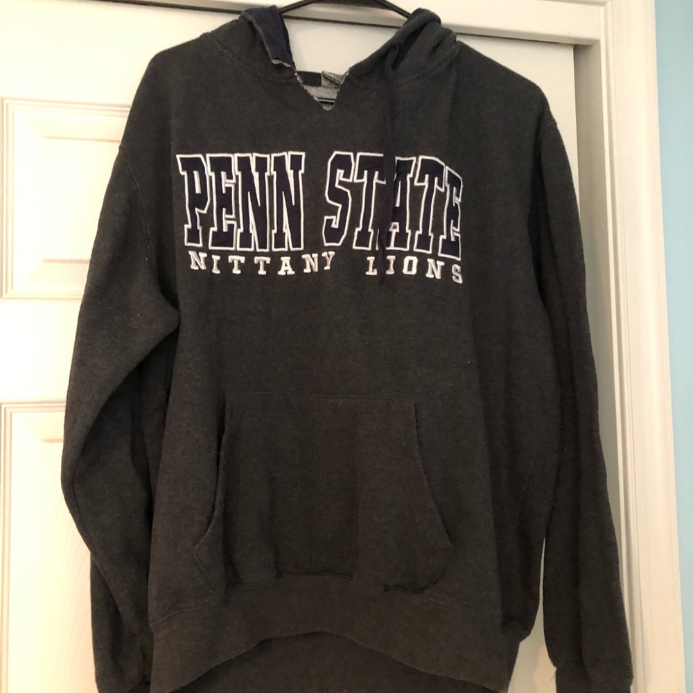 Penn State sweatshirt